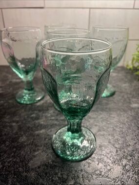 Vintage Libby Textured Glass Goblet - ORCHARD FRUIT OR CHIVARLY Set of 5
